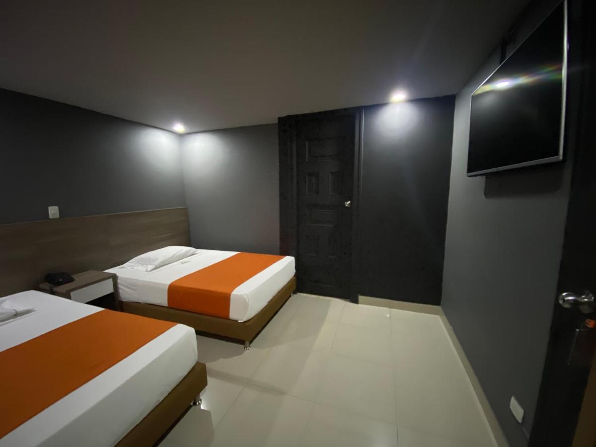 Hotel Latino Medellin Exterior photo