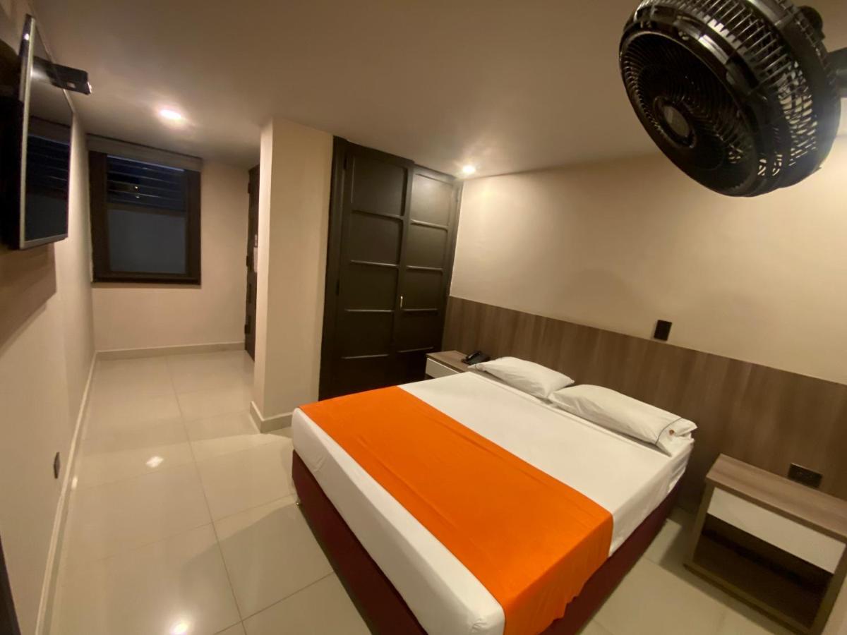 Hotel Latino Medellin Exterior photo