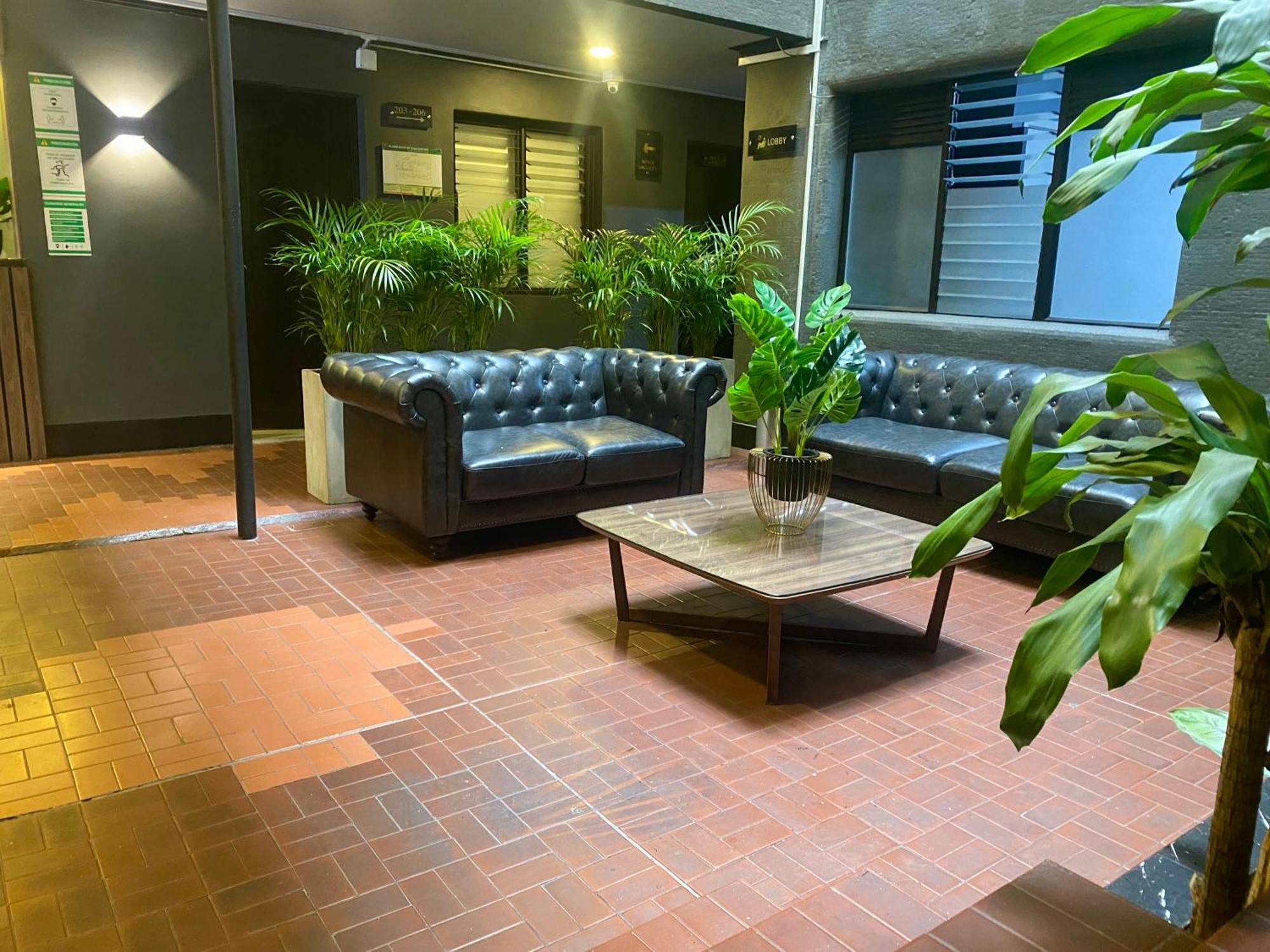 Hotel Latino Medellin Exterior photo